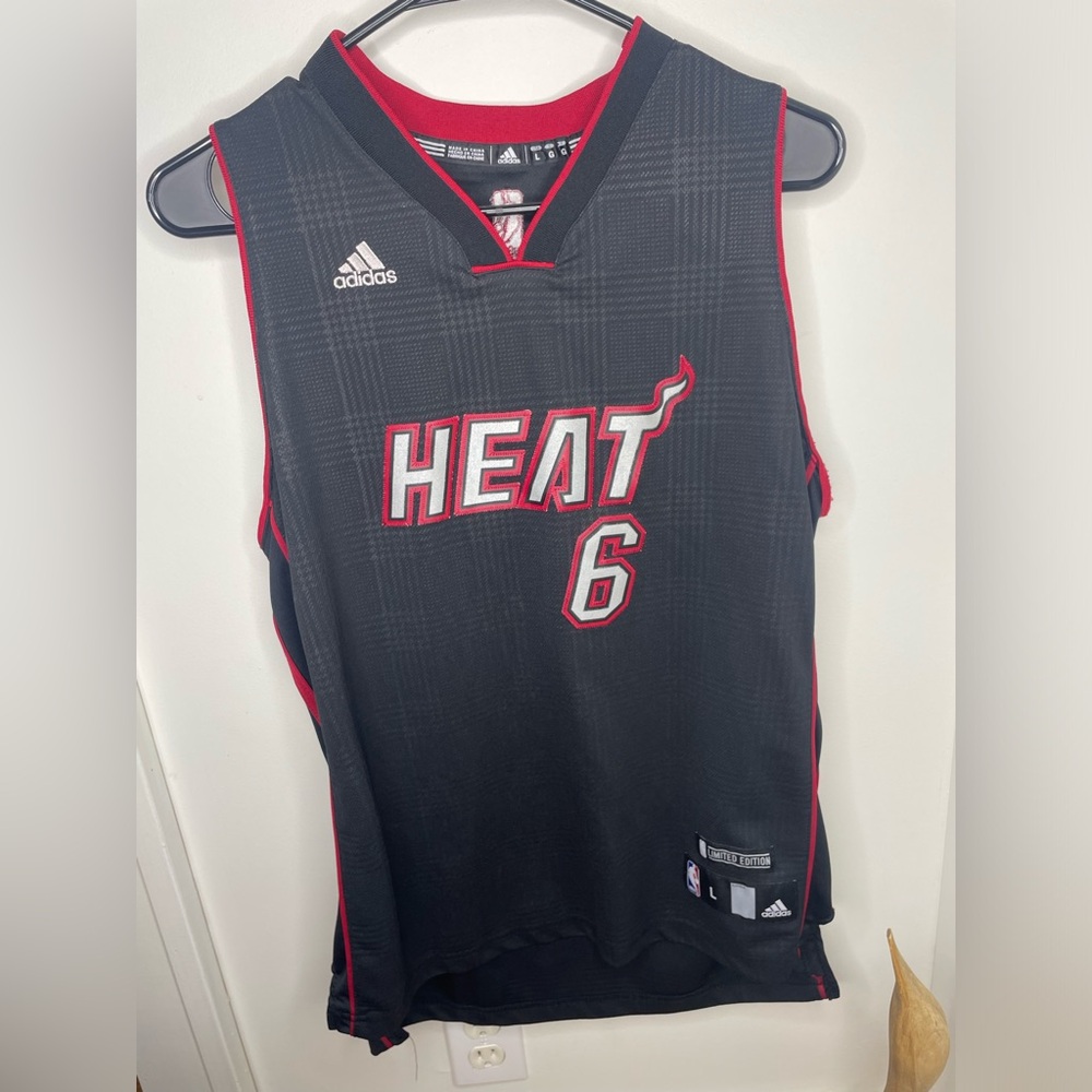 Rare Lebron James Swingman Adidas Limited Edition Jersey Boy’s Youth Large